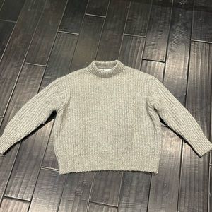 Zara Gray, knit sweater